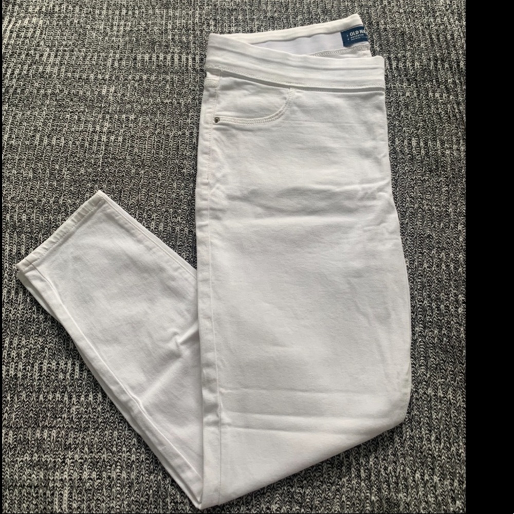 White stretch jeans